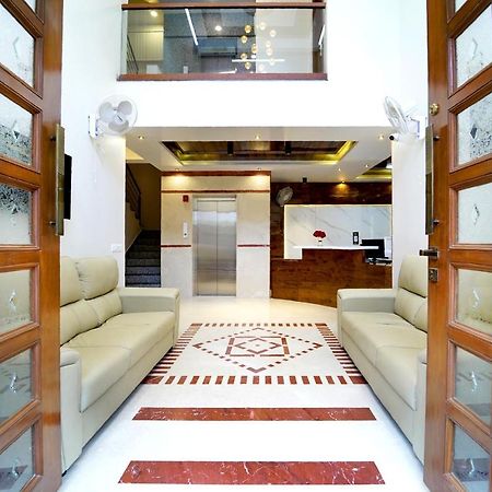 Ss Crown Inn Bangalore Exterior foto